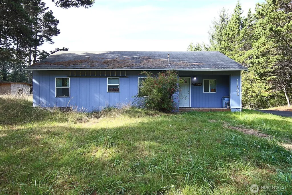11303 Pacific Way Long Beach WA 98631