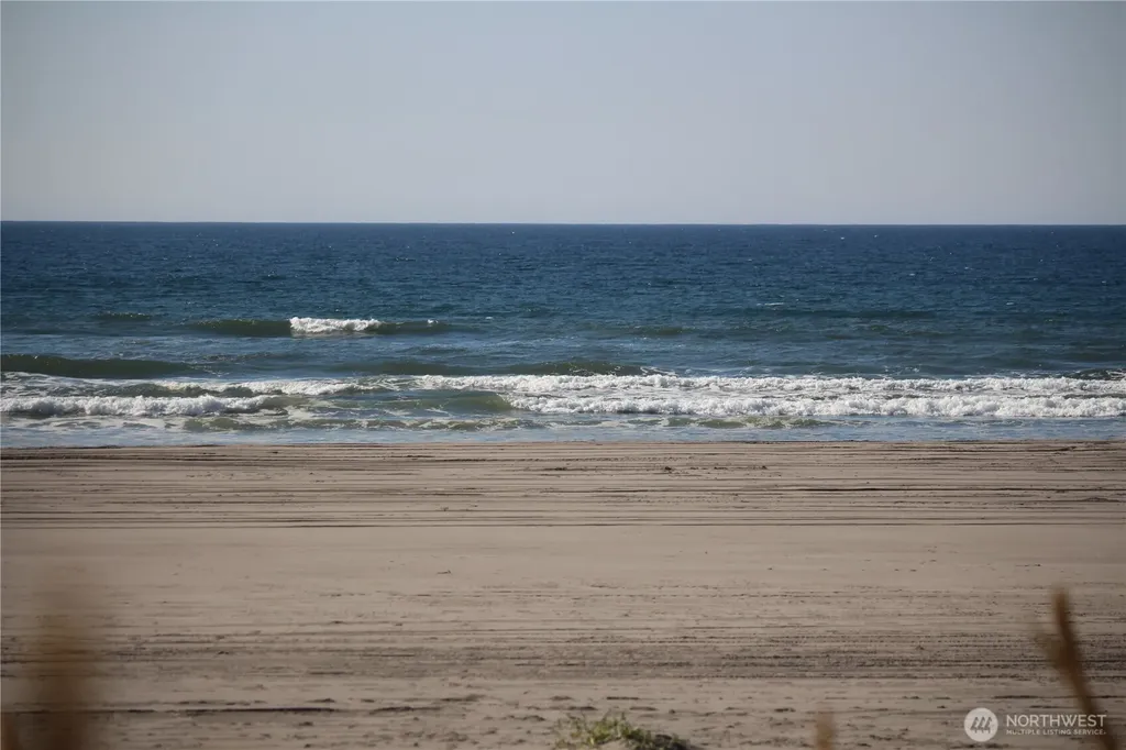 11303 Pacific Way Long Beach WA 98631