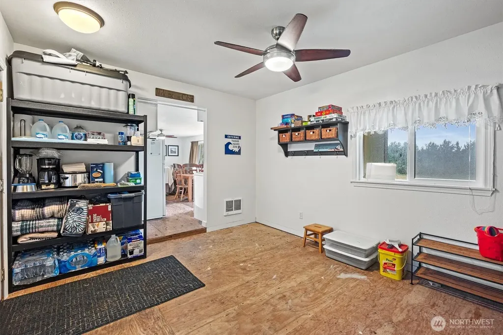 11303 Pacific Way Long Beach WA 98631