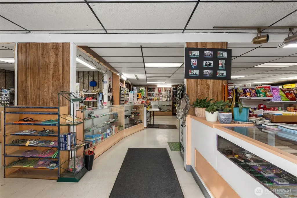 20639 Old Hwy 99 SW Centralia WA 98531