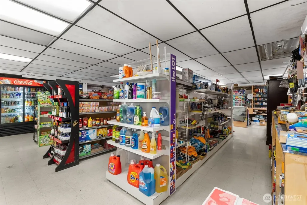 20639 Old Hwy 99 SW Centralia WA 98531