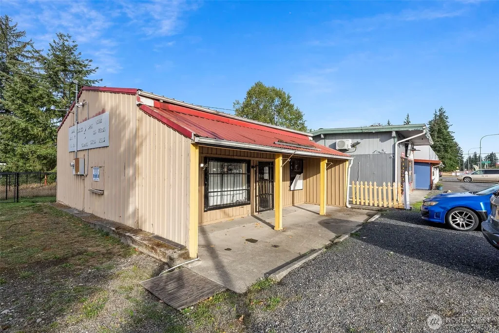 20639 Old Hwy 99 SW Centralia WA 98531