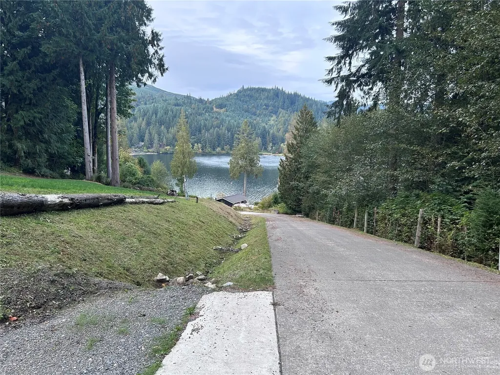 715 Samish Heights Lane Bellingham WA 98229