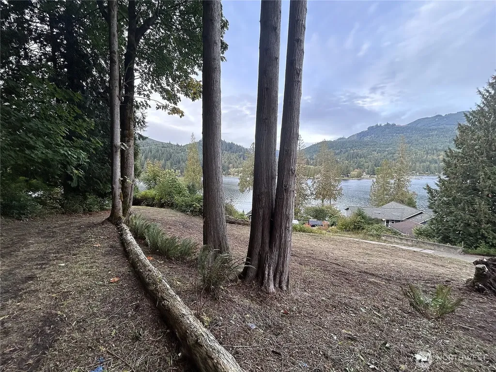 715 Samish Heights Lane Bellingham WA 98229