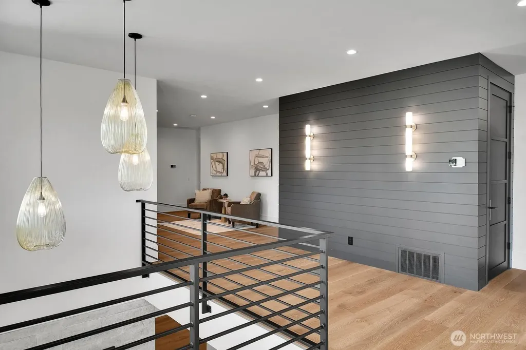 5632 NE 55th Street Seattle WA 98105