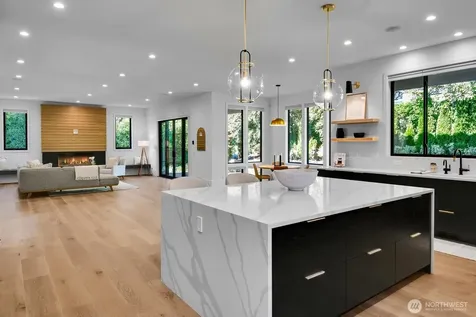 5632 NE 55th Street Seattle WA 98105