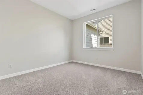 7174 91st Street E Puyallup WA 98371