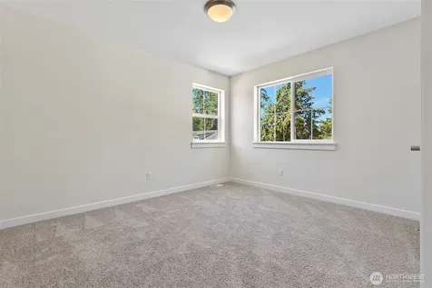 7174 91st Street E Puyallup WA 98371