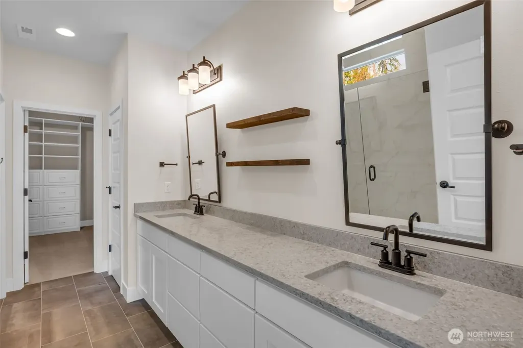 14517 117th Street NE Lake Stevens WA 98258
