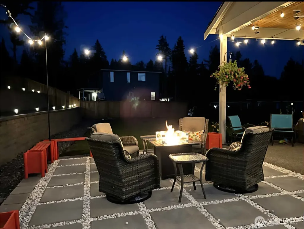14517 117th Street NE Lake Stevens WA 98258