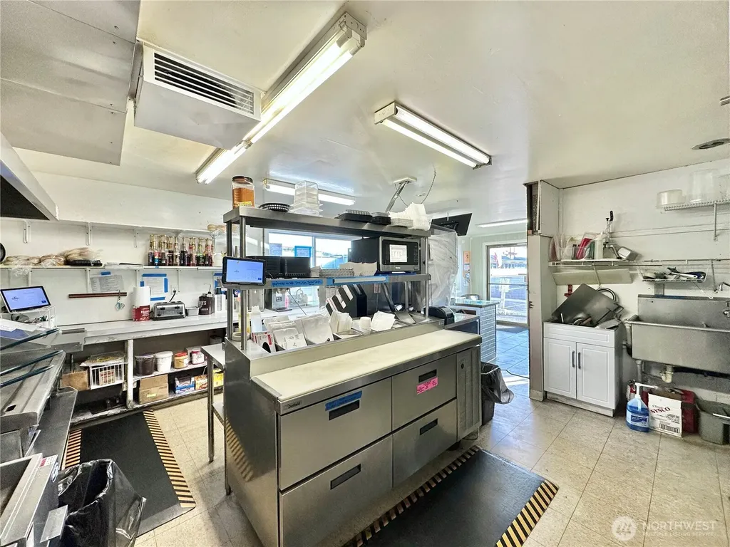 301 W Simpson Avenue Mccleary WA 98557