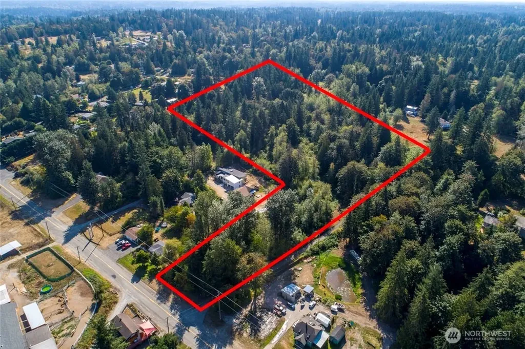 204 190th Avenue SE Renton WA 98058