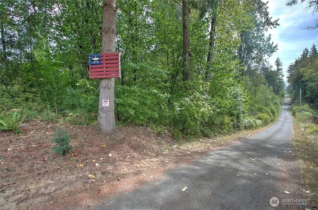 204 190th Avenue SE Renton WA 98058