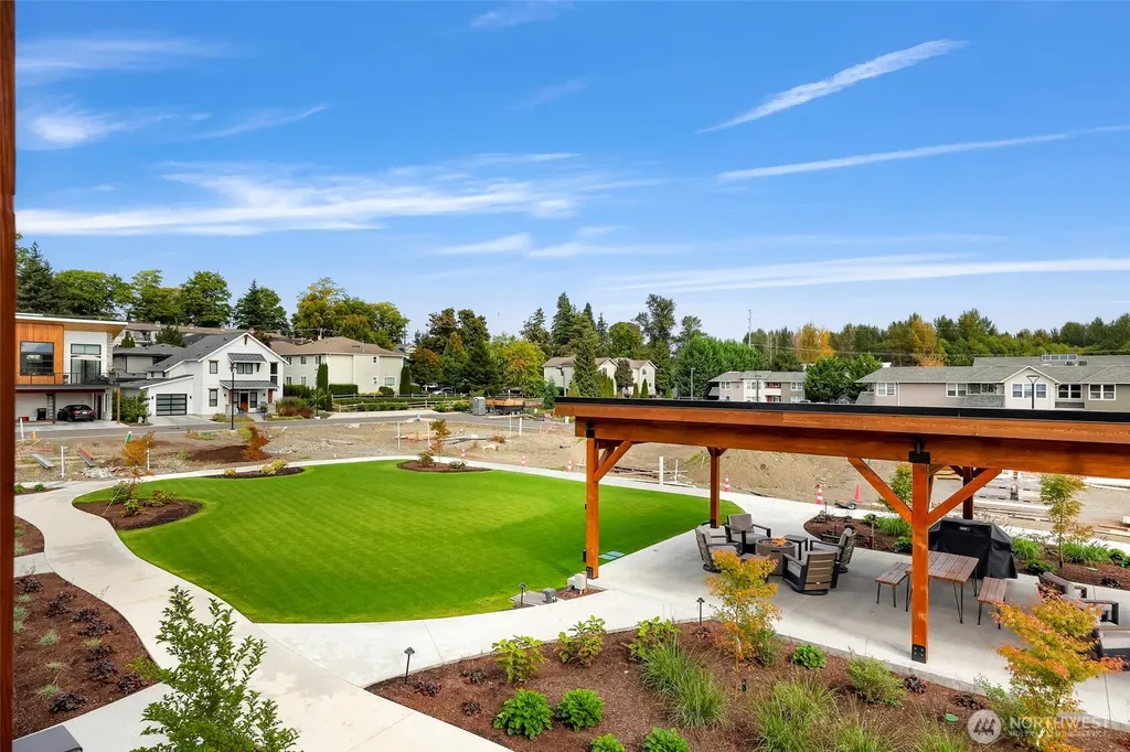 231 Skipping Stone Loop Lynden WA 98264