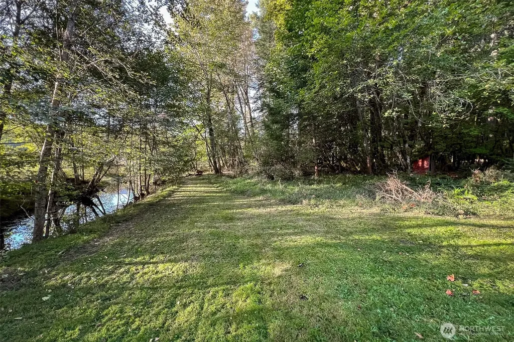 104 Rainbow Place White Pass WA 98361