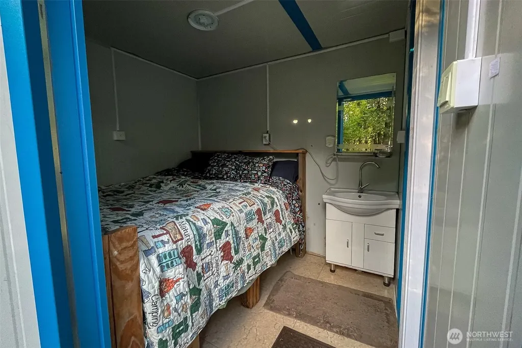 104 Rainbow Place White Pass WA 98361
