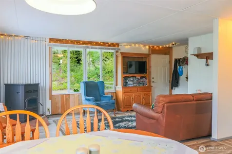 2446 S Pleasant Drive Westport WA 98595