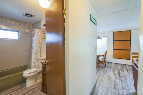 2446 S Pleasant Drive Westport WA 98595