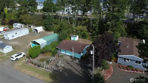 2446 S Pleasant Drive Westport WA 98595