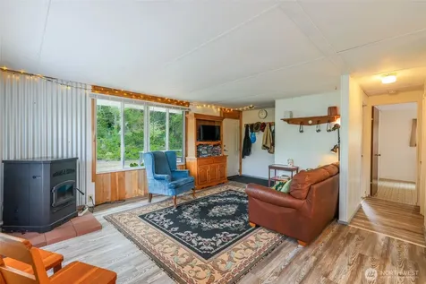 2446 S Pleasant Drive Westport WA 98595