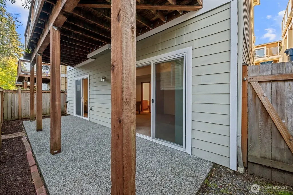 23727 80th Court W Edmonds WA 98026