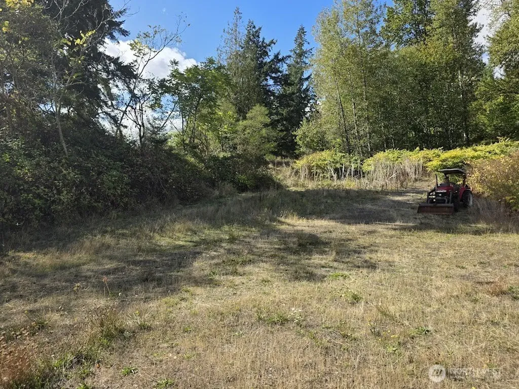 7002 Ocean Beach Highway Longview WA 98632