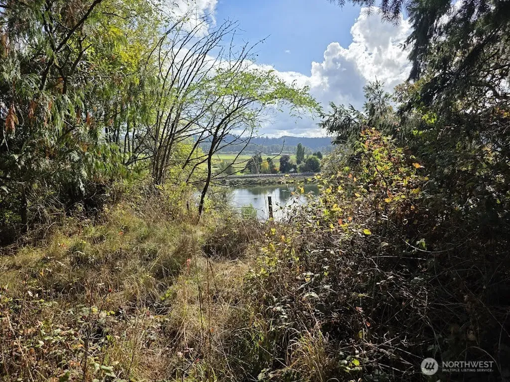 7002 Ocean Beach Highway Longview WA 98632