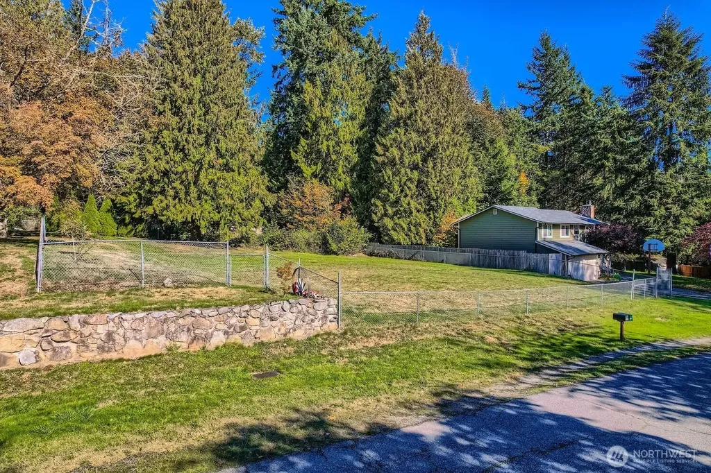 10419 46th Place SE Lake Stevens WA 98258