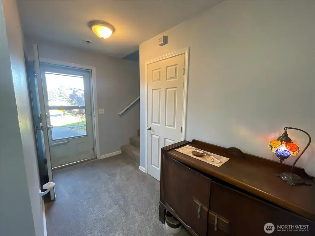 8204 Spokane Drive Everett WA 98203