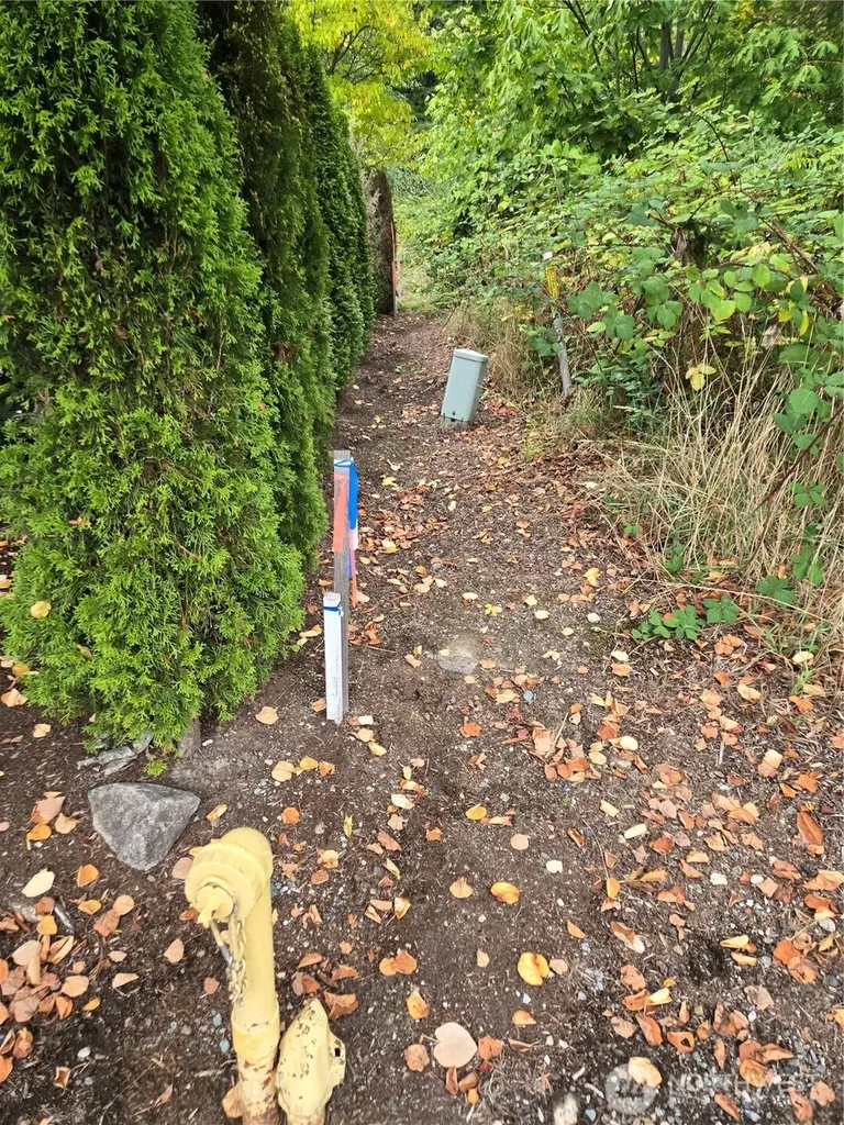 12628 208th Place NE Woodinville WA 98077