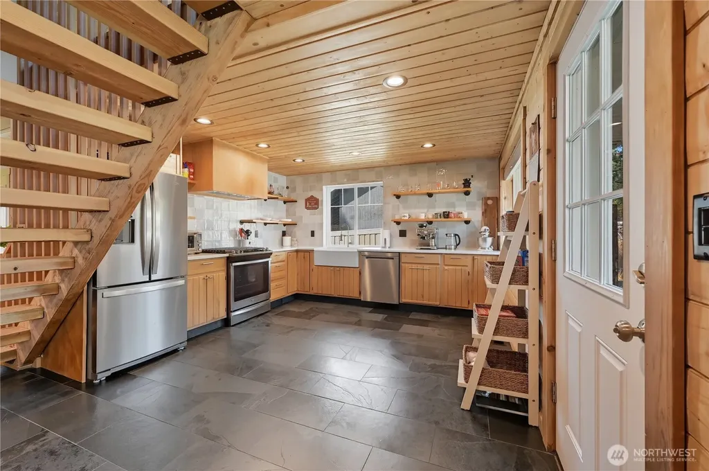 150 Grand Fir Lane Ronald WA 98940