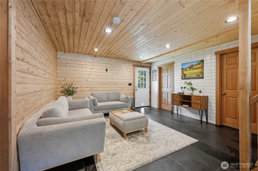 150 Grand Fir Lane Ronald WA 98940
