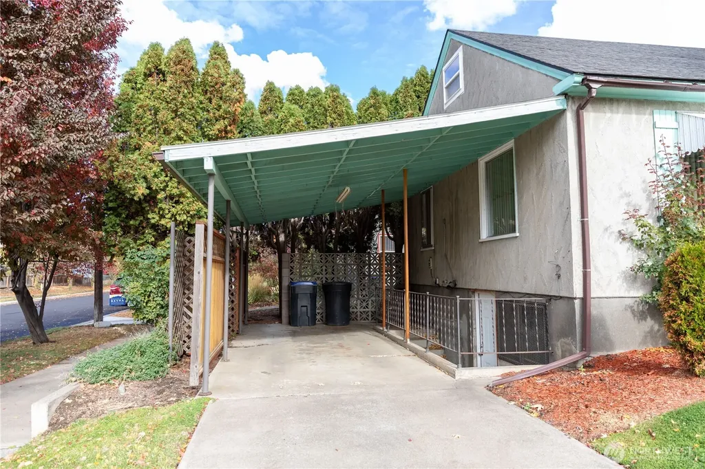 803 Alvarado Terrace Walla Walla WA 99362