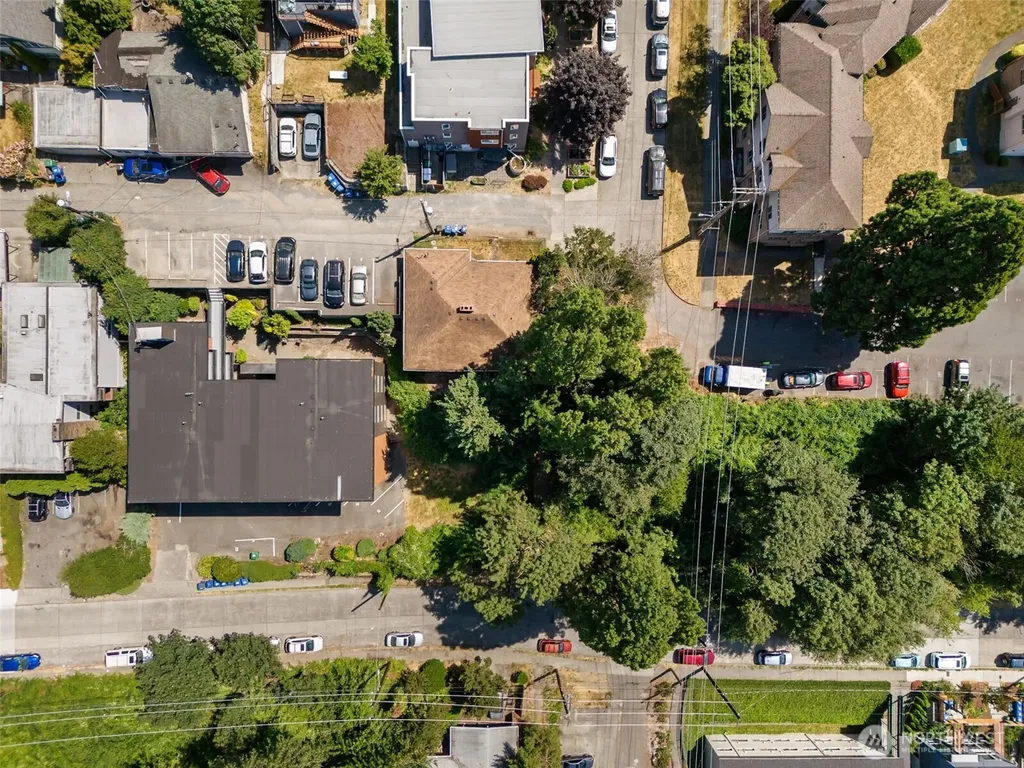 1306 S Bayview Street Seattle WA 98144