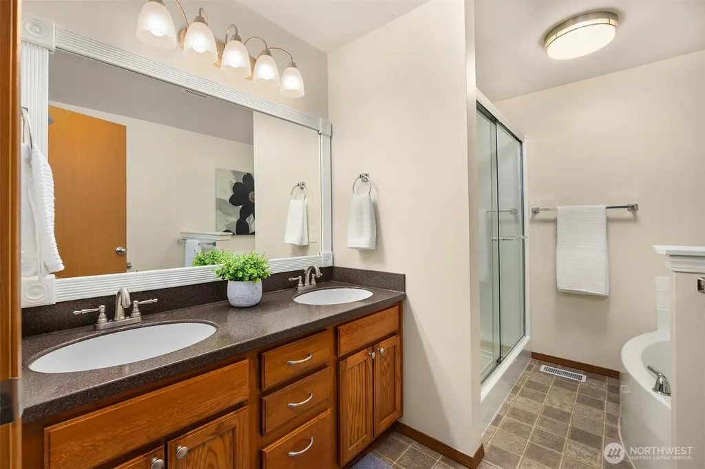 110 Cressey Lane Port Ludlow WA 98365