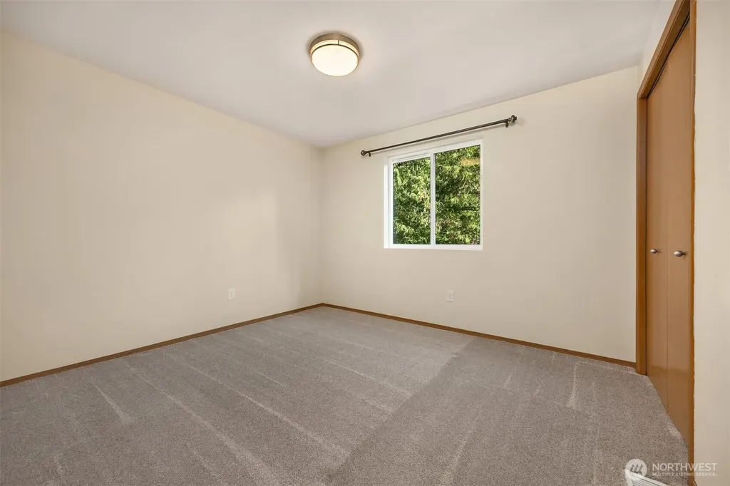 110 Cressey Lane Port Ludlow WA 98365