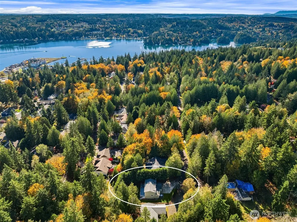 110 Cressey Lane Port Ludlow WA 98365