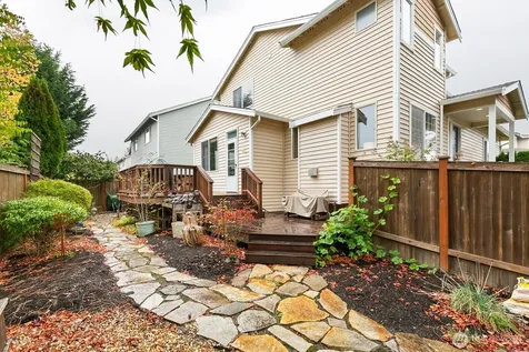 17928 15th Avenue W Lynnwood WA 98037