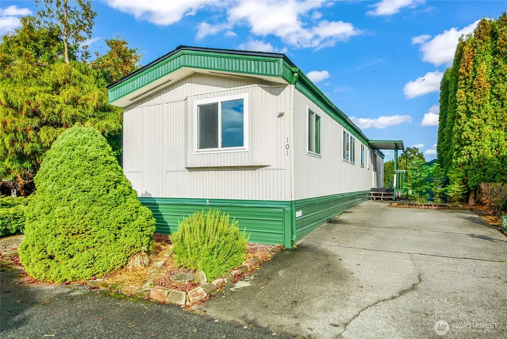 16600 25th Avenue NE Marysville WA 98271