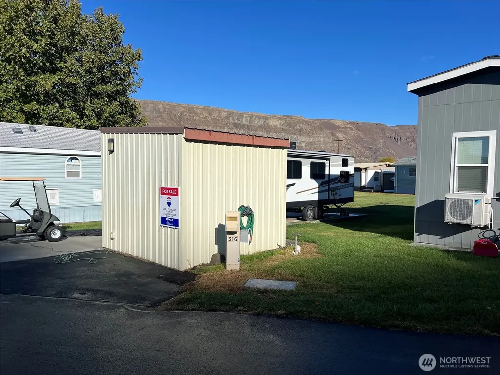 31465 Moore Road NE Coulee City WA 99115