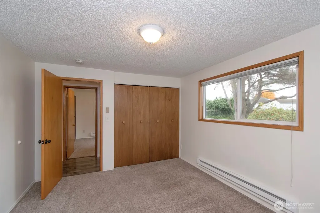 241 Bay View Street Sequim WA 98382
