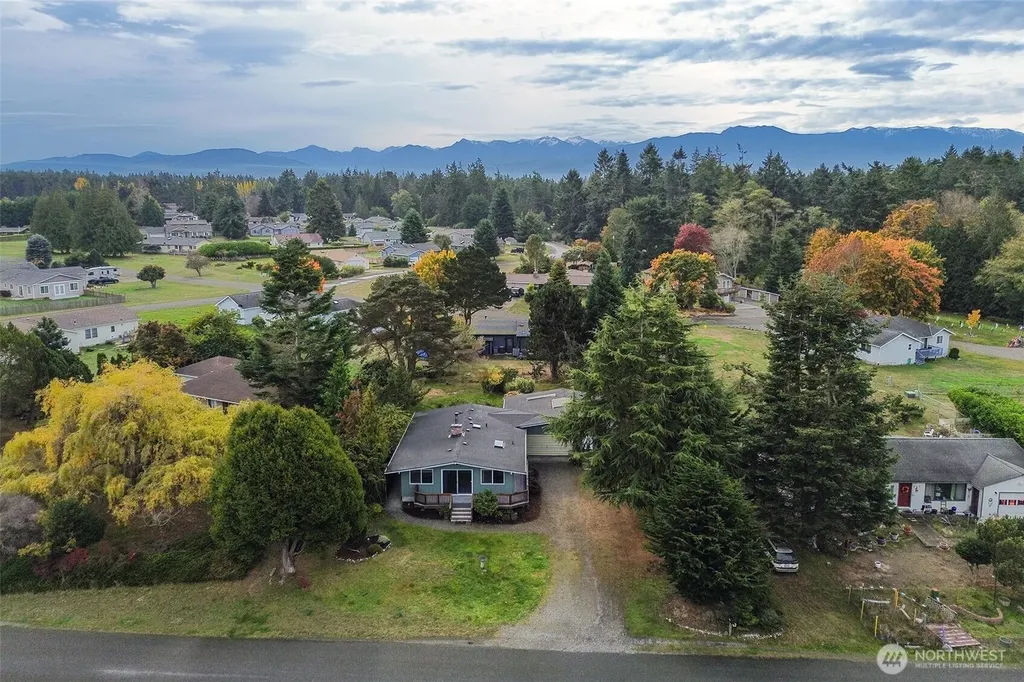 241 Bay View Street Sequim WA 98382