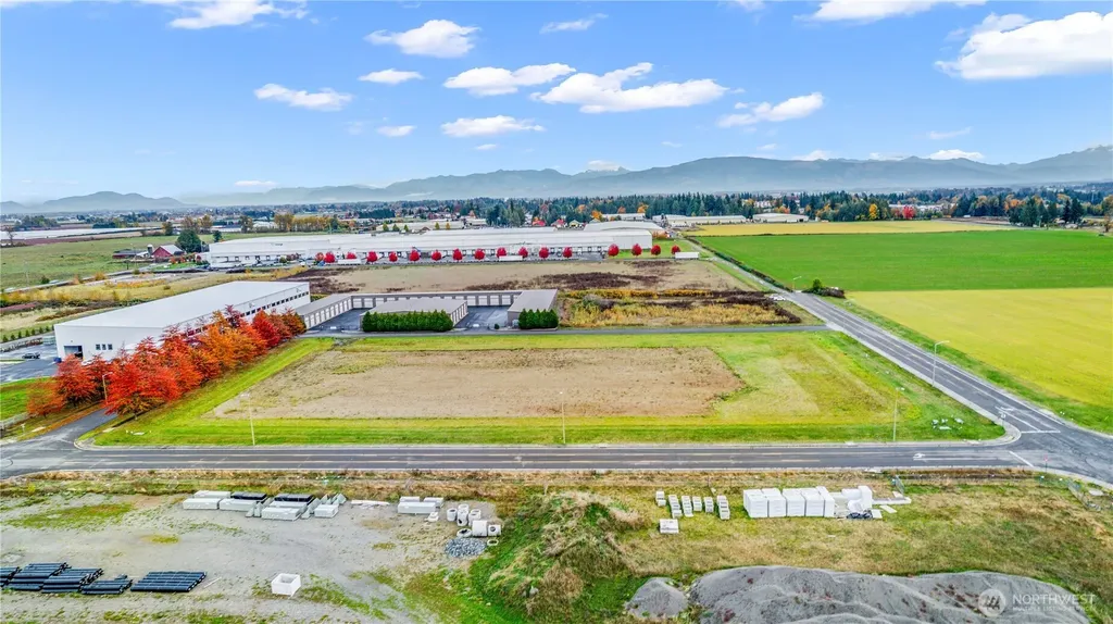 602 Redwood Road Lynden WA 98264