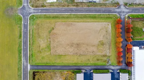602 Redwood Road Lynden WA 98264