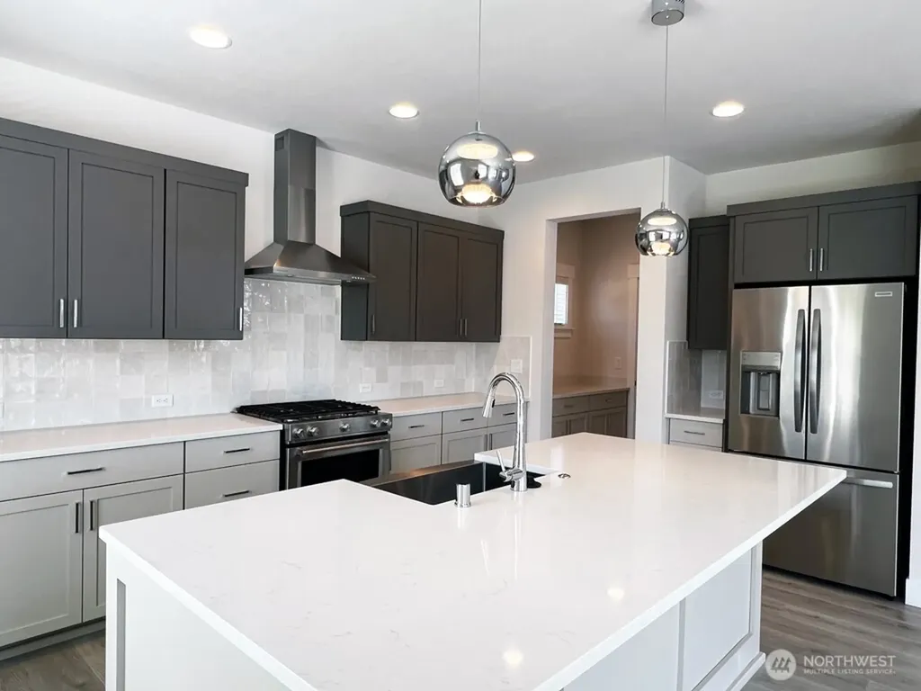 18019 SE 250th Place Covington WA 98042