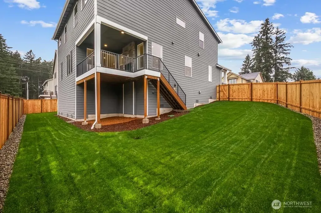 18019 SE 250th Place Covington WA 98042