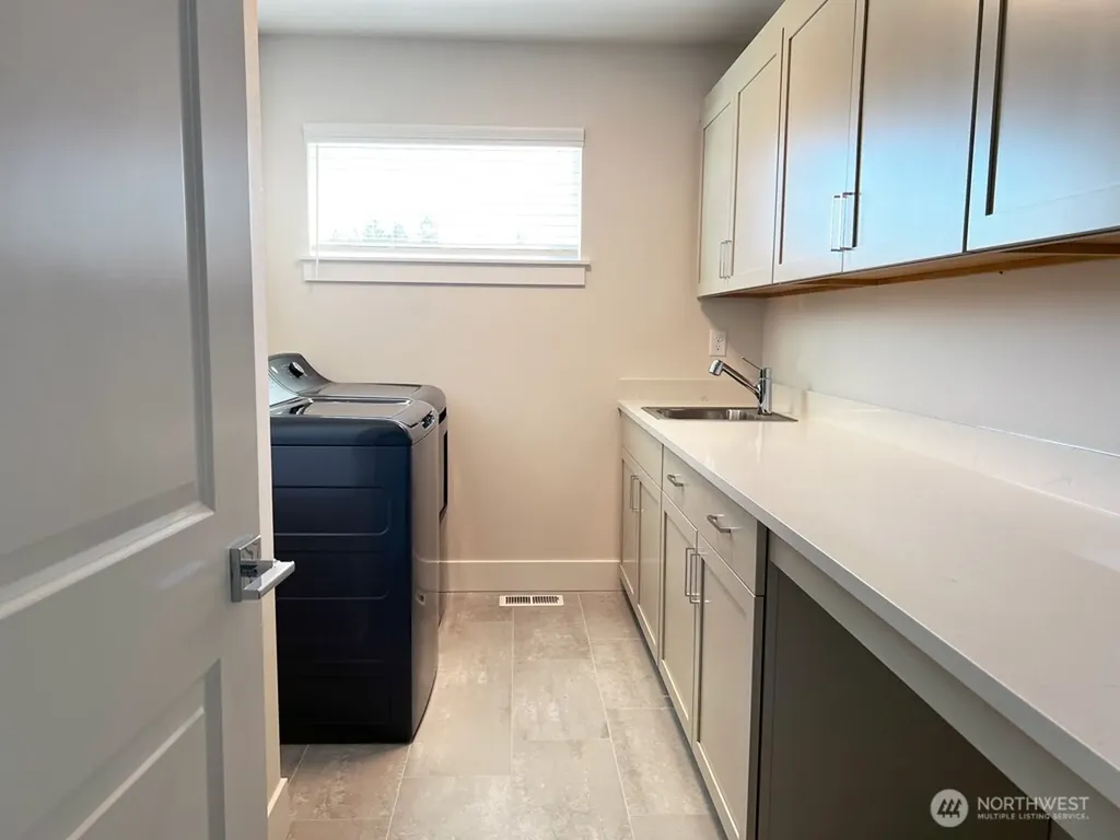 18019 SE 250th Place Covington WA 98042