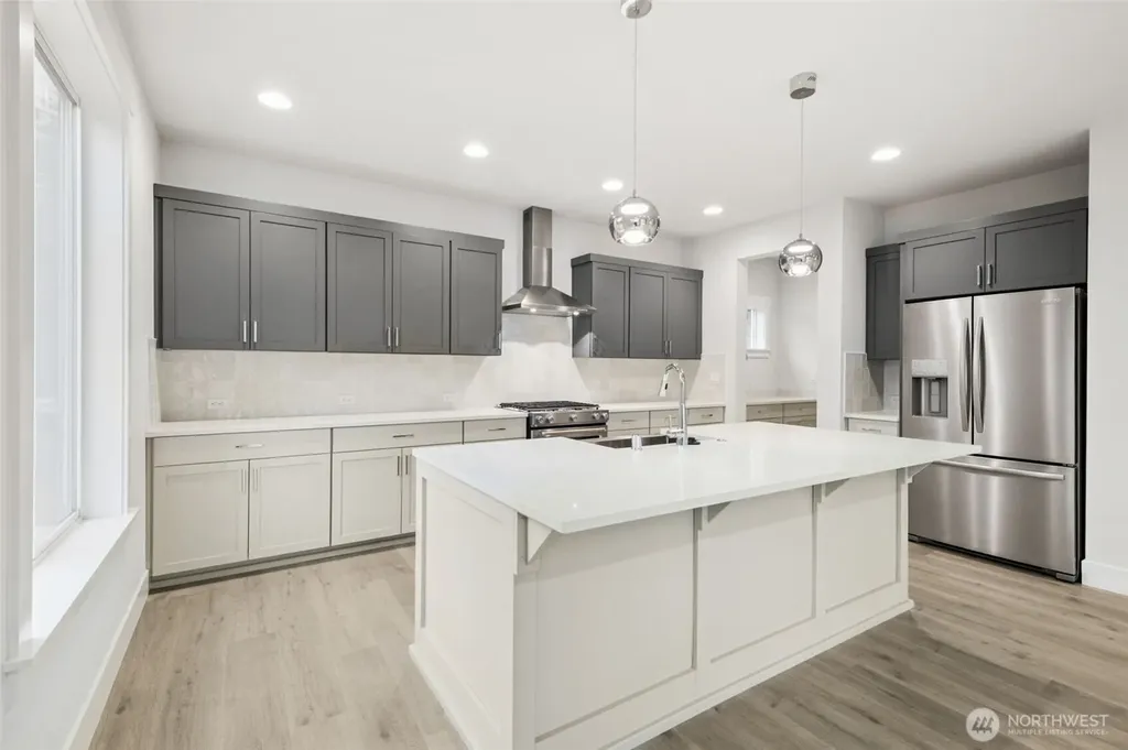 18019 SE 250th Place Covington WA 98042