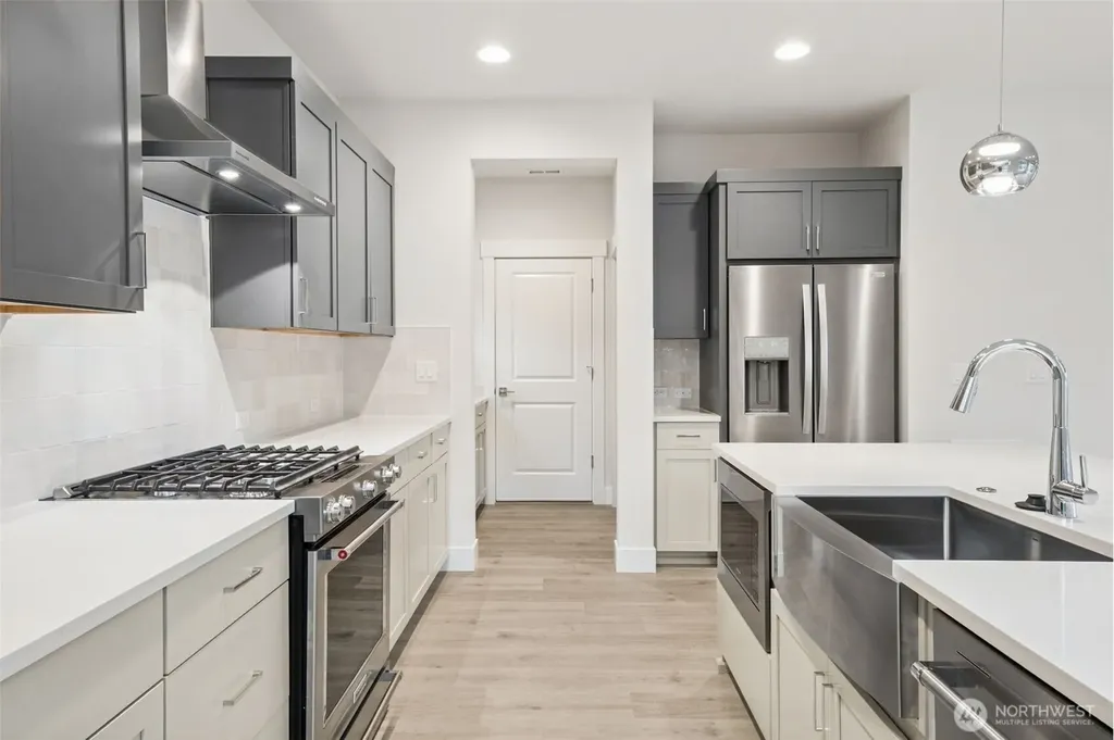 18019 SE 250th Place Covington WA 98042