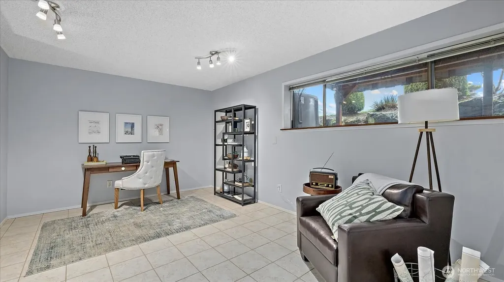 10743 Glen Acres Drive S Seattle WA 98168